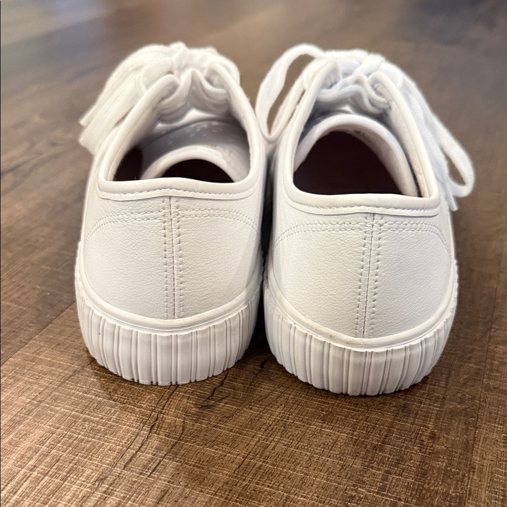Rachel Zoe Classic White Sneakers - Picture 9 of 12